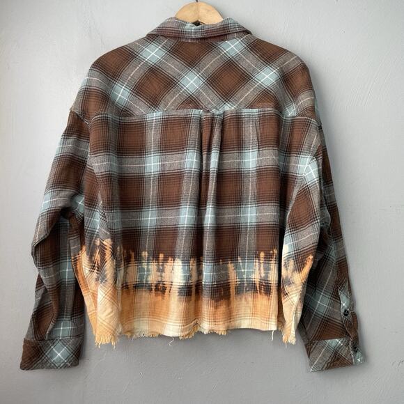 Oli & Hali Cropped Flannel Size L Plaid Shirt Boho Grunge Lagenlook Distressed - Picture 4 of 10